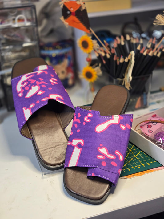 Chaussure en pagne violet