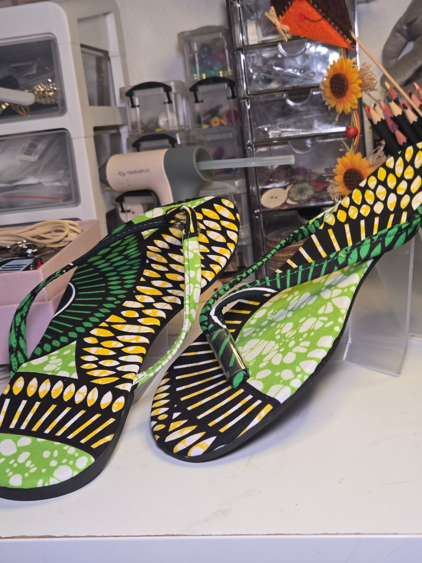 Sandale en pagne vert clair