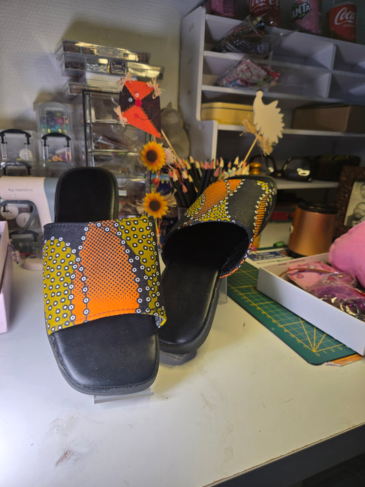 Sandale en pagne orange