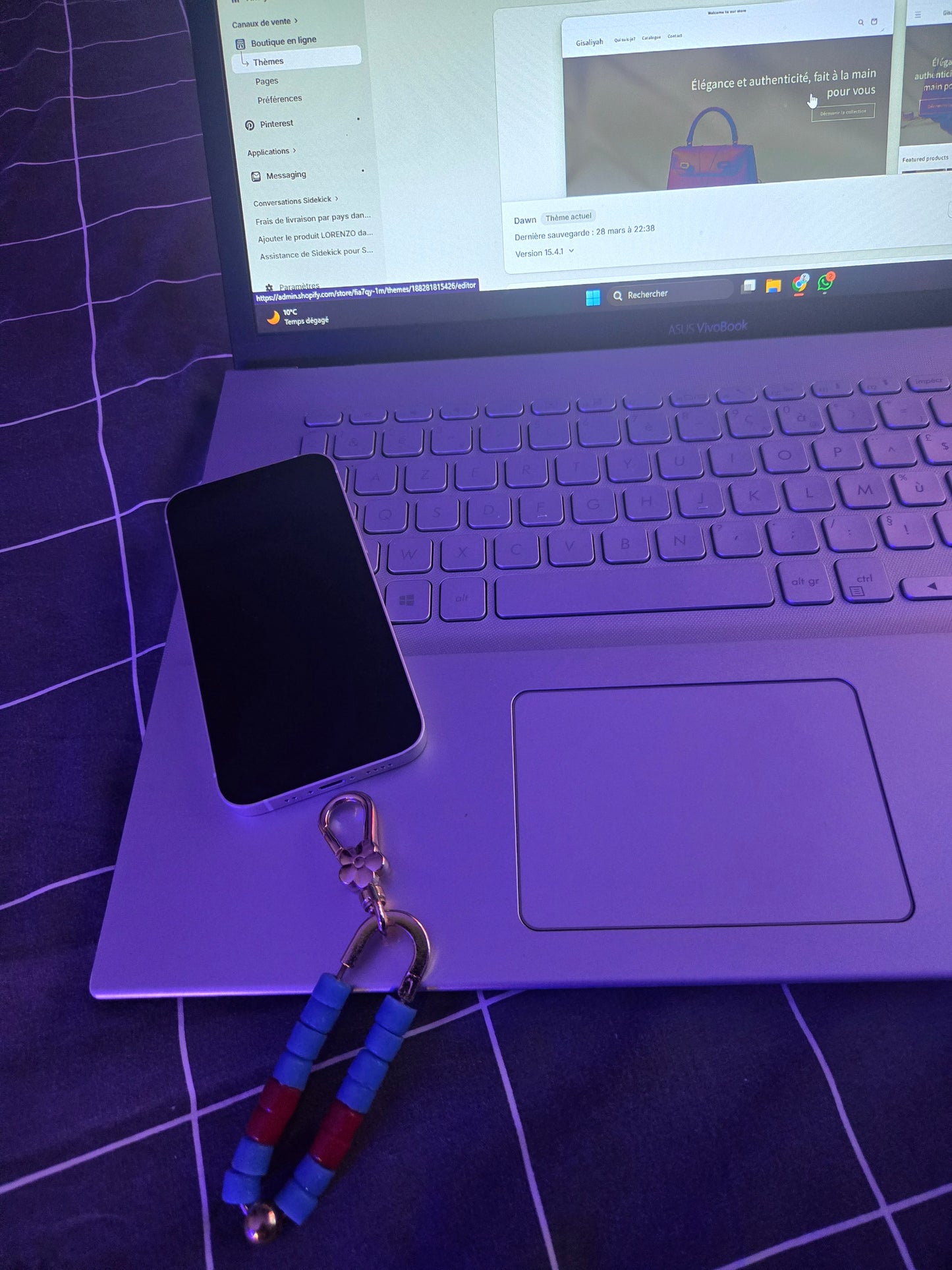 Bijoux pour téléphone